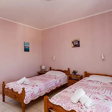 호텔 Anemomylos Alykanas 4*